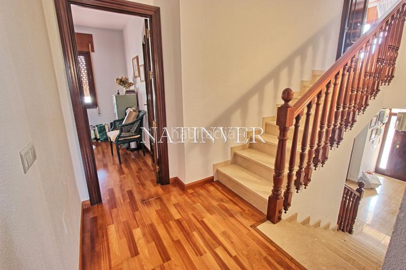 Foto a41af222-d6cd-4de1-adb7-4dd6eee52b8d. Chalet con camino riscaldamento parcheggio piscina in Málaga