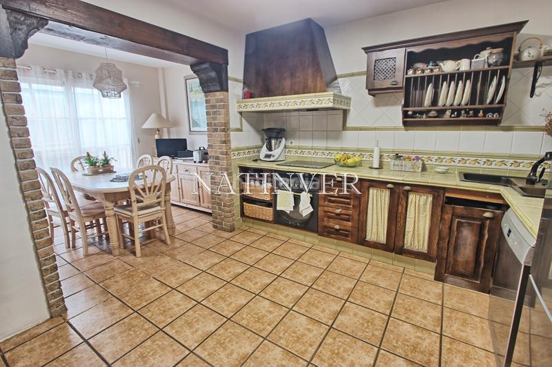 Foto 84bc42c0-3e9e-4fd6-8d17-f62fc607a630. Casa a schiera in calle azucena 15 in Cotomar Rincón de la Victoria