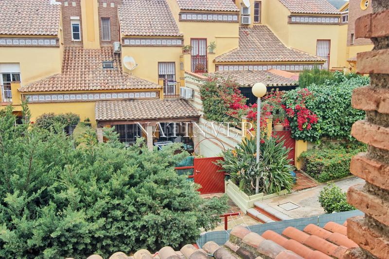 Foto 9eaaf142-c8fa-4590-870a-f3997be50709. Casa adossada a calle azucena 15 a Cotomar Rincón de la Victoria