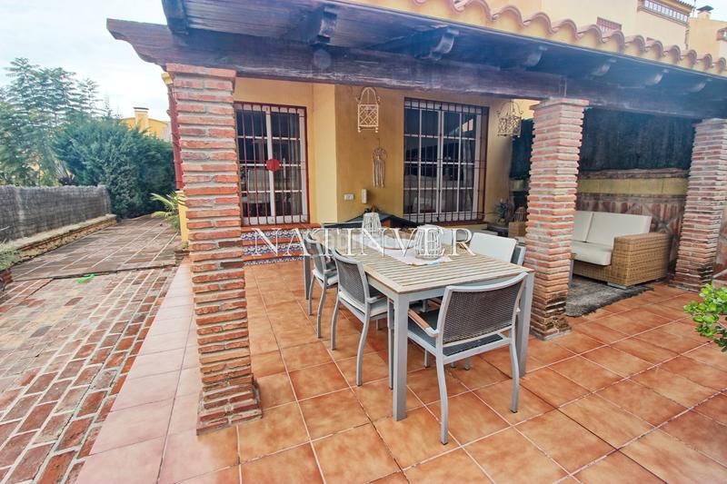 Foto 53e4af0a-1070-48d9-a5a8-6924ecb6cbd9. Maison jumelée dans calle azucena 15 dans Cotomar Rincón de la Victoria