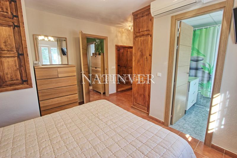 Foto 9c0af5b1-49c4-4a47-bb94-edb081b17a78. Casa a schiera con riscaldamento parcheggio piscina in Rincón de la Victoria