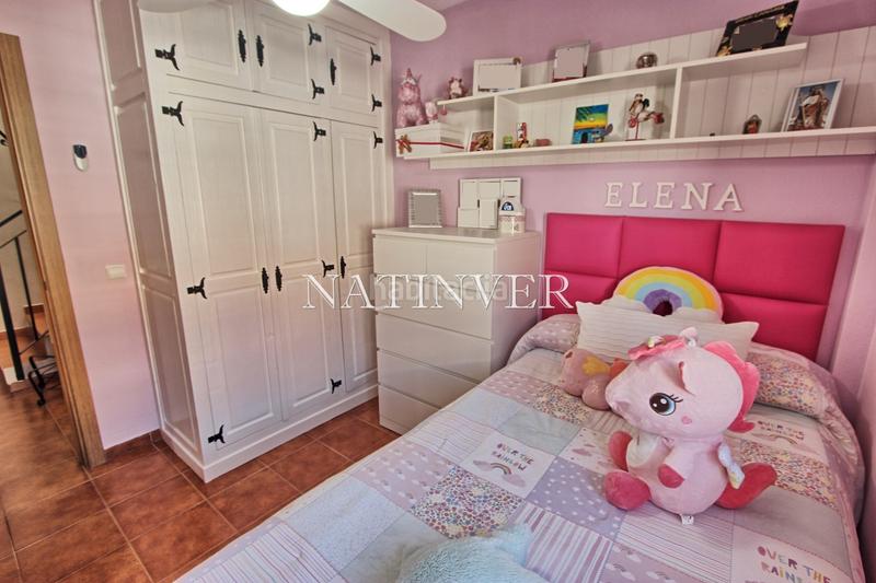 Foto ca86318c-0748-4a1f-8bc0-a02f94da4a21. Casa adossada amb calefacció aparcament piscina a Rincón de la Victoria