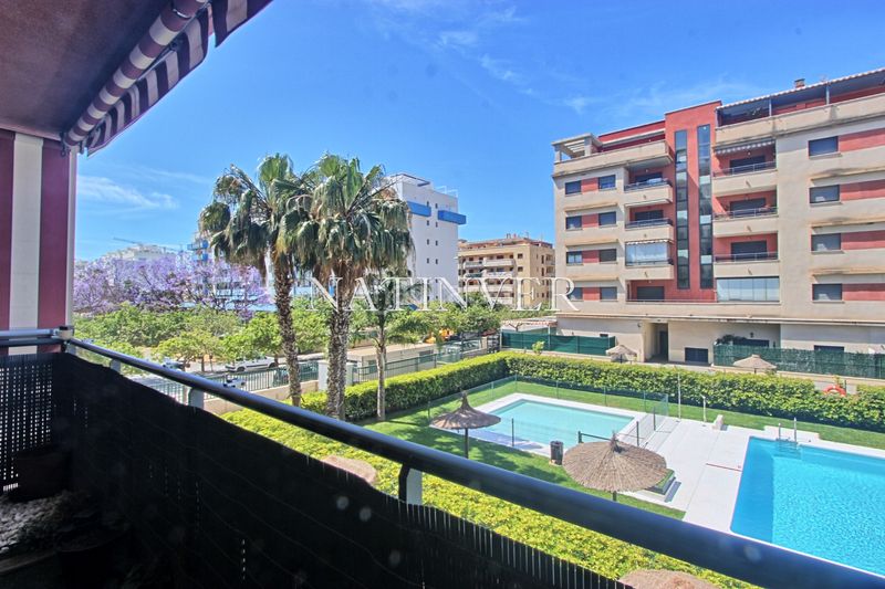 Foto 85c74d4e-6e21-4147-9ee9-ffe11c0b0ed8. Pis amb calefacció piscina a Poniente-Faro Torre del Mar