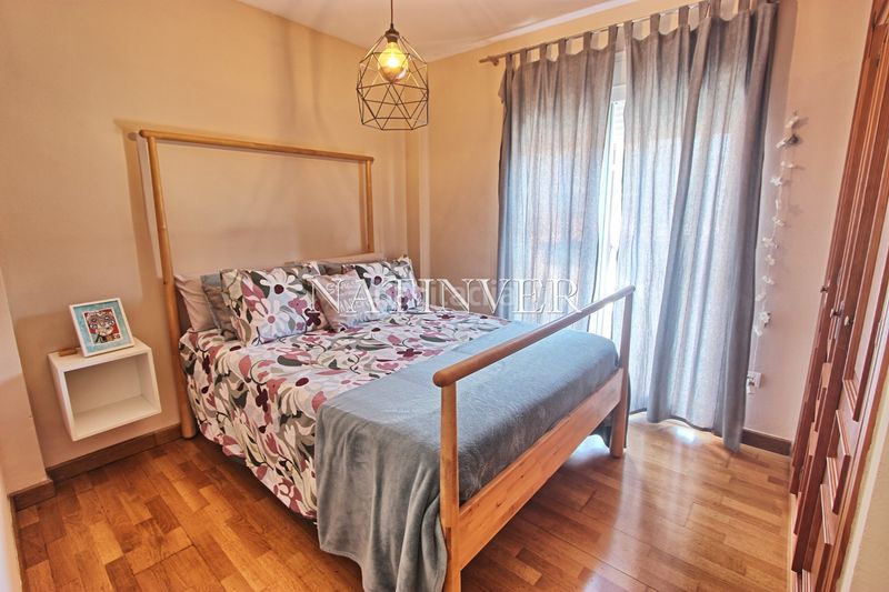 Foto 05b4fced-6870-4449-b618-bbbef4ef23d4. Chalet en calle leoni benabú 23 en Pinares de San Antón Málaga