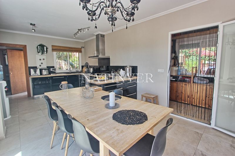 Foto e89bc332-025d-4006-8406-5a92648894a9. Chalet en calle leoni benabú 23 en Pinares de San Antón Málaga