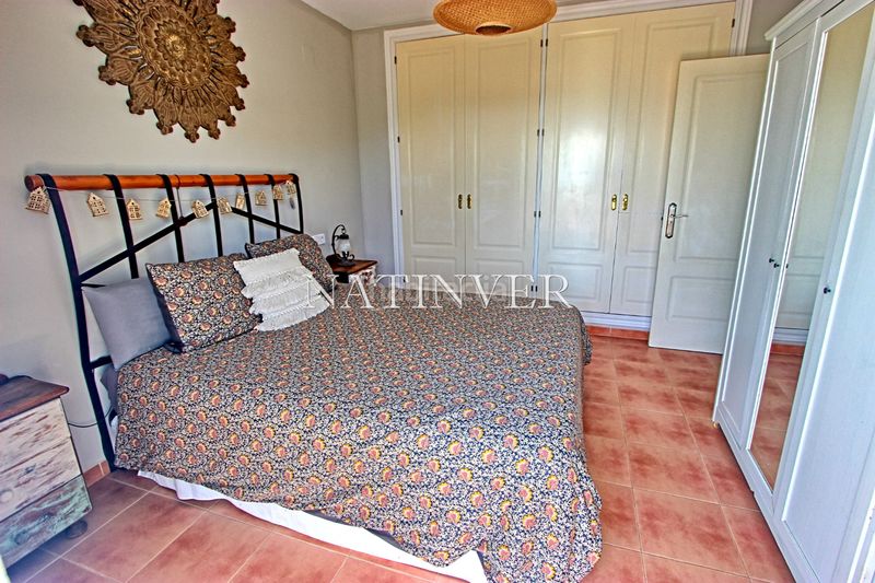 Foto 80f9a76a-38ed-435c-a7f5-a19ed5e23773. Casa adossada amb aparcament a Chilches