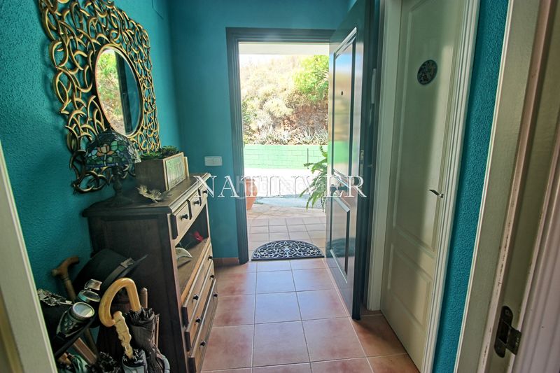 Foto a7fca369-59d0-4c49-bb07-be8f2e33be44. Casa adossada amb aparcament a Chilches
