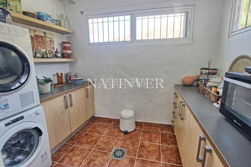 Foto c27f1695-ea65-4ef7-a18e-9b0e64584c09. Casa adossada amb aparcament a Chilches