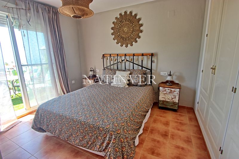 Foto e05496eb-47b9-4922-909f-fb0df23aab75. Casa adossada amb aparcament a Chilches