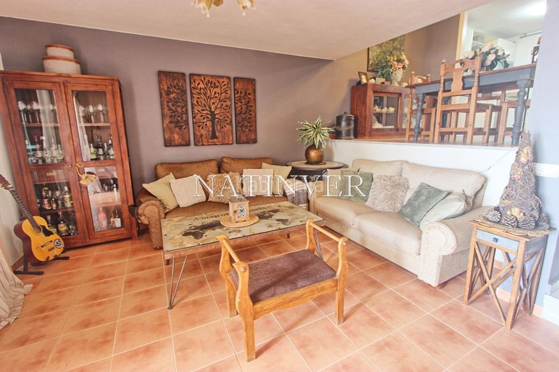 Foto e6cafee4-9fd1-43c9-b4df-db7395dc47f0. Casa adossada amb aparcament a Chilches