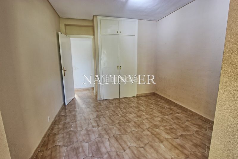 Foto 4d3e606b-19c0-4a9e-8ee5-5a909587cbea. Chalet en calle cueva de menga 21 en El Candado Málaga