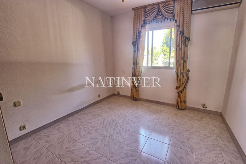 Foto 6d9575d9-3ce7-4cb9-8597-92571d94470a. Chalet en calle cueva de menga 21 en El Candado Málaga