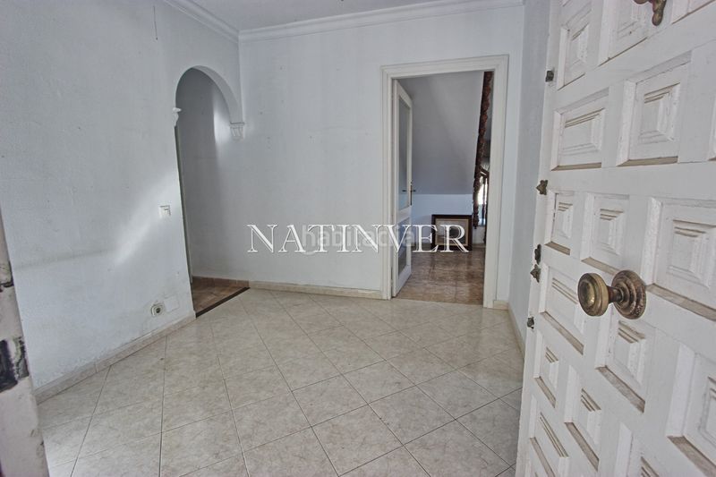 Foto 6f7a3fe2-8014-4538-9a65-bf6c4b649d8a. Chalet en calle cueva de menga 21 en El Candado Málaga