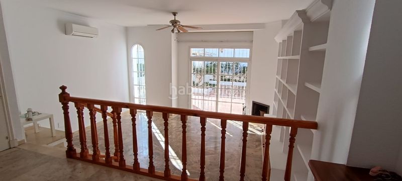 Foto 3ebdad7e-1f7e-4715-bfeb-169c92d9ce4a. Rent towny house with fireplace parking pool in Capellanía - Retamar Alhaurín de la Torre