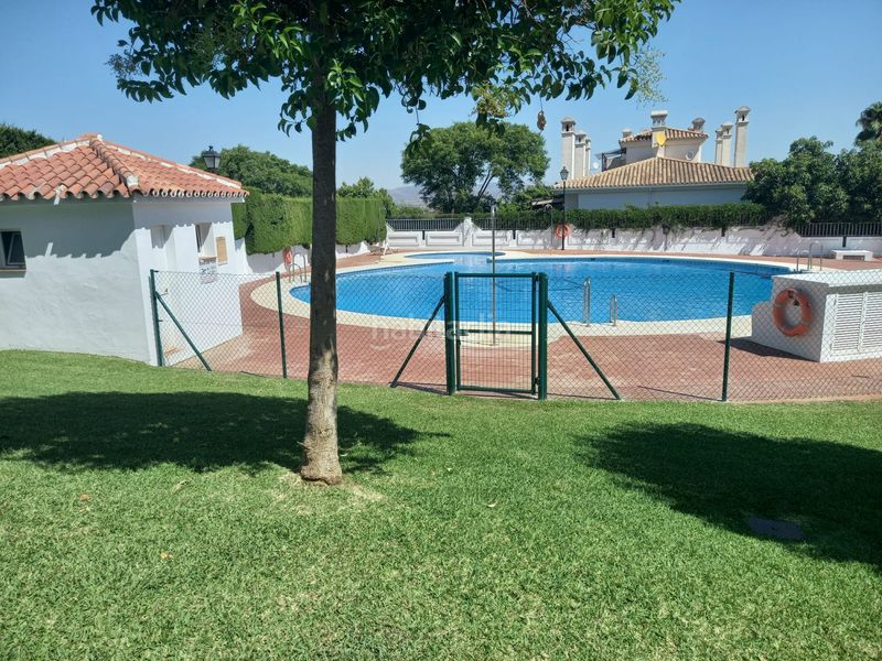 Foto 83227010-10ea-4c7a-a8b2-c0757e179ba3. Rent towny house with fireplace parking pool in Capellanía - Retamar Alhaurín de la Torre