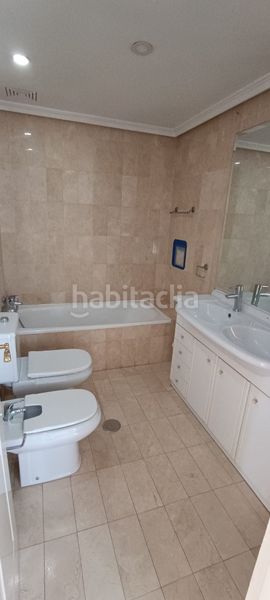 Foto e2315850-72da-4fd1-8111-0b094d2b2a60. Rent towny house with fireplace parking pool in Capellanía - Retamar Alhaurín de la Torre
