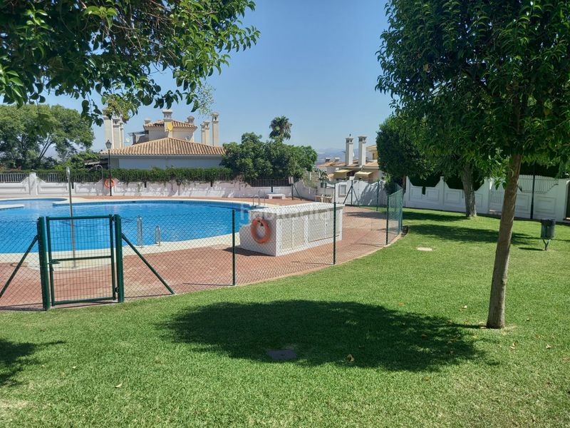 Foto eaf00f4c-c7b6-4e07-8ec5-8b160bdfda5d. Rent towny house with fireplace parking pool in Capellanía - Retamar Alhaurín de la Torre