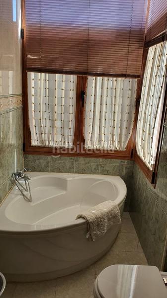 Foto 6ccf21a2-b8a7-4c41-b9ae-fcc50c265a4a. Xalet amb xemeneia aparcament piscina a Cártama