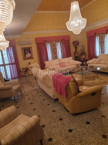 Foto d8a6951b-f500-46ad-9e85-9748292c4b5c. Xalet amb xemeneia aparcament piscina a Cártama