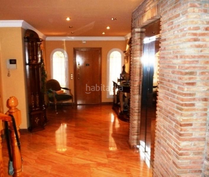 Foto 37b13ea2-6322-4779-a282-96472679b0be. Chalet mit kamin heizung parking pool in Capellanía - Retamar Alhaurín de la Torre