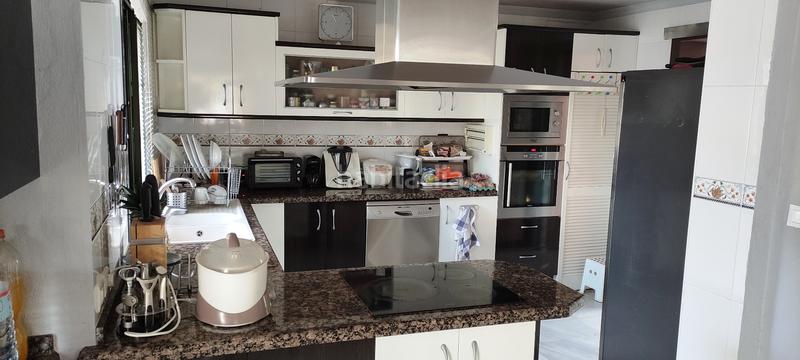 Foto ef9fb2a0-923d-4253-826d-241106b71485. Chalet avec parking piscine dans Manantiales - Lagar - Cortijo Alhaurín de la Torre