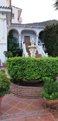 Chalet en Manantiales - Lagar - Cortijo. Villa en venta en alhaurin de la torre