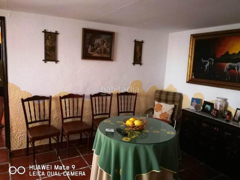 Foto 56074e56-2a16-4372-a7d6-5507d3ae2d2d. Edificio  en venta en Loja