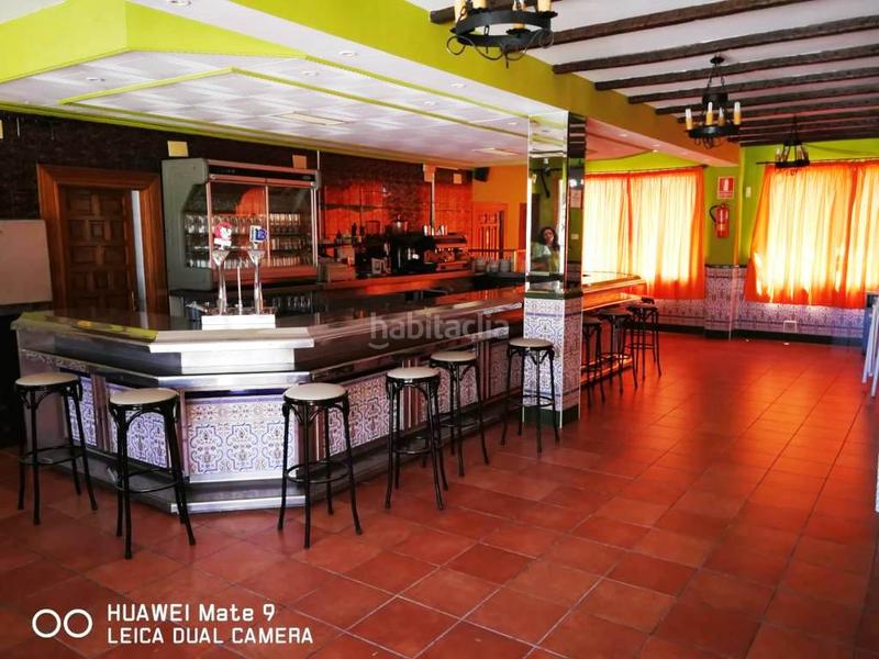 Foto a92c2f1d-c37d-490e-a2a3-e8669bc6cddd. Edificio  en venta en Loja