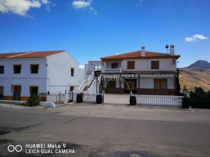 Foto ff013c1c-efaa-4809-9aba-60bc298ec653. Edificio  en venta en Loja