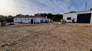 Finca rústica a Olvera. Finca en venta en olvera