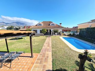 Xalet a Campo de Mijas. Villa en venta en campo de mijas
