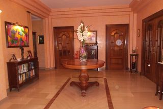 Xalet a Manantiales - Lagar - Cortijo. Villa en venta en alhaurin de la torre