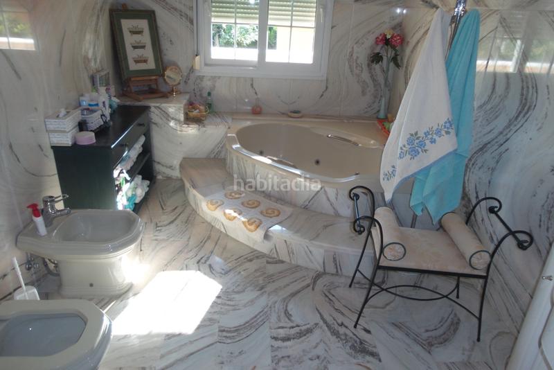 Foto 367651f3-7a95-416c-821d-4e67130b5f65. Chalet con camino parcheggio piscina in Manantiales - Lagar - Cortijo Alhaurín de la Torre