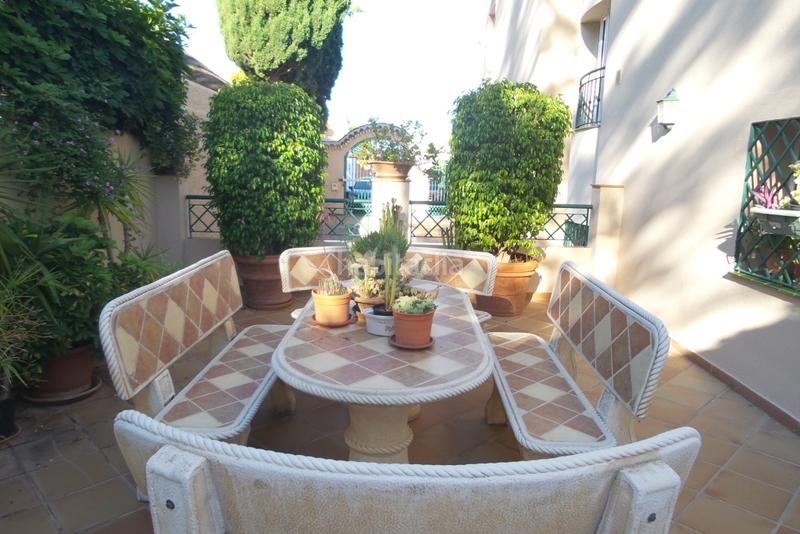 Foto eda2932f-aa1e-4488-a048-adf1ada17770. Chalet con camino parcheggio piscina in Manantiales - Lagar - Cortijo Alhaurín de la Torre