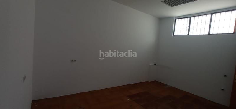 Foto b83b8067-2cb3-4403-bbb9-cc35ccf37455. Locale commerciale in Centro Alhaurín de la Torre