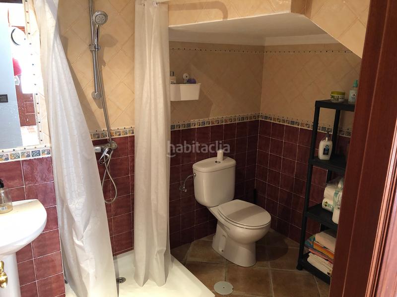 Foto f09df52c-b4aa-49dd-9d54-9e8d142efae9. Maison avec cheminée parking dans Atajate