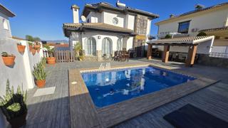 Chalet en Capellanía - Retamar. Villa en venta en alhaurin de la torre