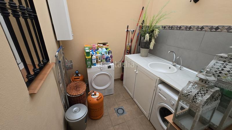 Foto f340e2e7-9e94-414b-acf5-0a7e95f39abd. Casa adosada chalet adosado en venta en Pizarra