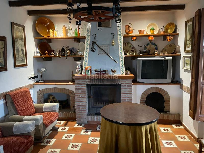 Foto 6ec1d5f8-39be-4e19-96d9-70f75c31f90f. Xalet amb xemeneia aparcament a Coín