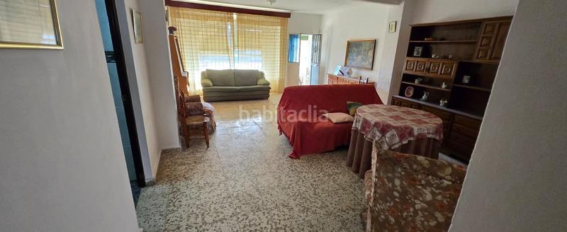 Foto e644f7c0-aff9-4830-a45c-4b0e8e95c406. Casa  centrica en Pizarra