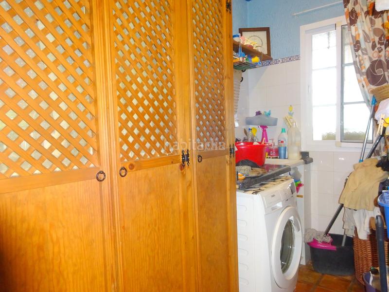 Foto 3e077ba5-1d2a-4b4e-a311-2facc4f42a7c. Chalet con camino parcheggio piscina in El Romeral-Peñón de Zapata Alhaurín de la Torre