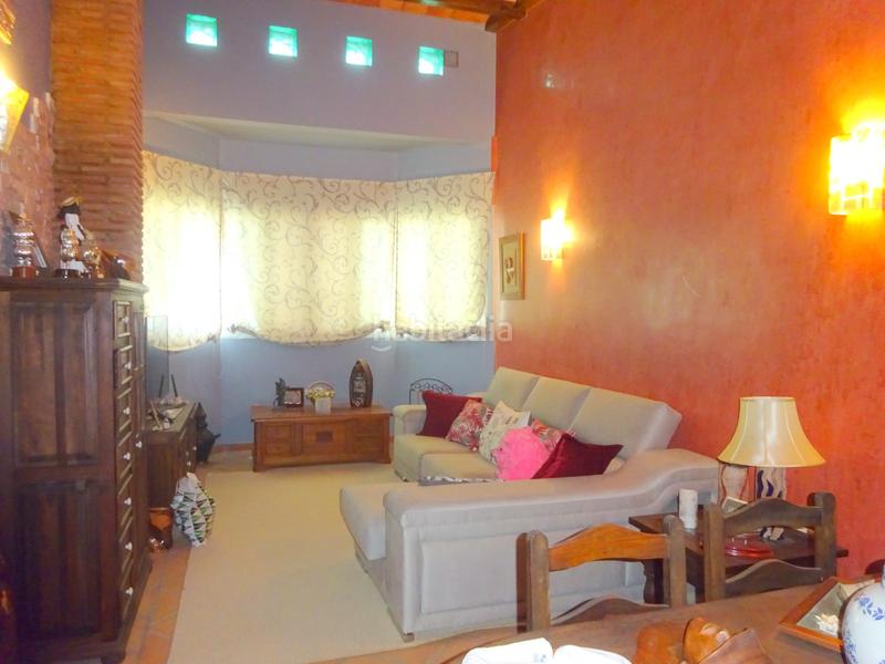 Foto c055d4e5-5a1c-4987-9161-f3480bf50c6d. Chalet con camino parcheggio piscina in El Romeral-Peñón de Zapata Alhaurín de la Torre