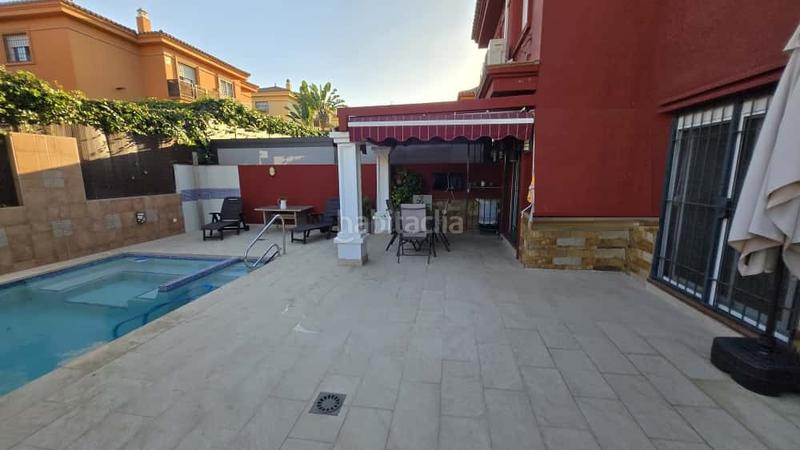 Foto c4990cd0-7c7d-4ae2-953b-7660a453ffb1. Casa bifamiliare con parcheggio piscina in Pinos de Alhaurín Alhaurín de la Torre