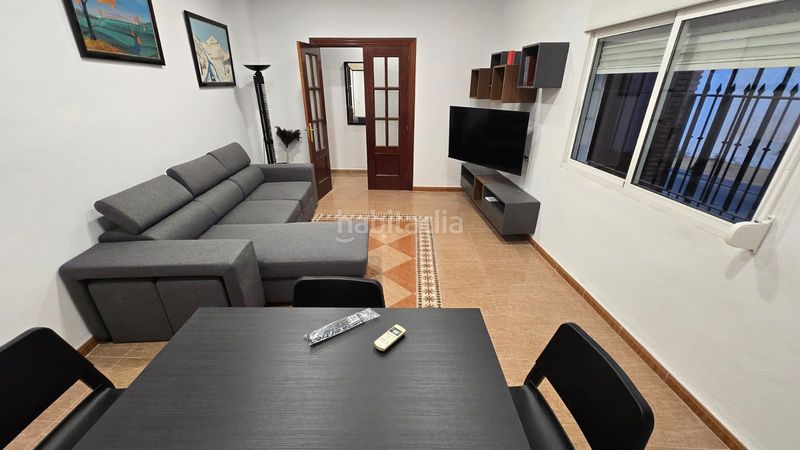 Foto 5208bd4b-d1b5-4e88-b99d-4eb0e169b0fd. Rent house with parking in Centro Alhaurín de la Torre