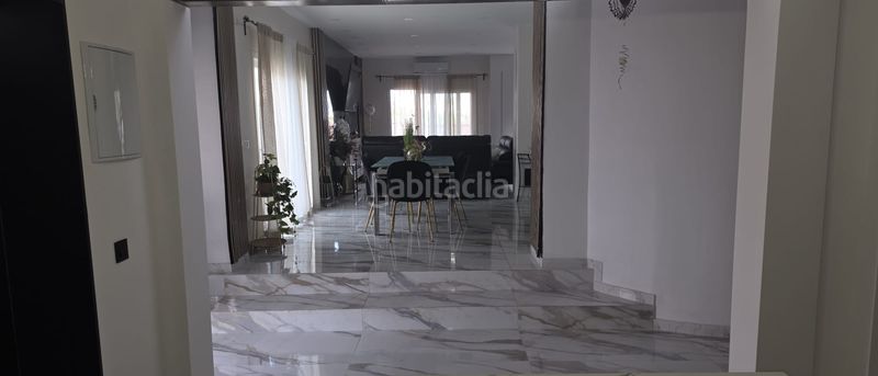 Foto 7942325d-48be-4242-9081-6f104e53d616. Xalet amb aparcament piscina a Jardines de Alhaurín-Huerta Alta-Fuensanguínea Alhaurín de la Torre