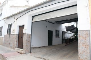 Mas à Coín. Casa de pueblo centrica en coin
