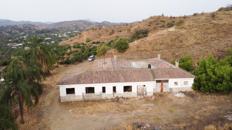 Foto d599a9c7-0978-44ab-9cd7-a0cb3e217188. Finca rústica a Coín