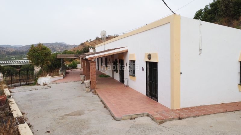Foto d8e86b2c-3022-46fc-8425-161679772940. Finca rústica a Coín