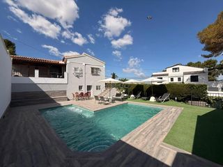 Lloguer Xalet a Manantiales - Lagar - Cortijo. Villa independiente en alquiler en alhaurín de la torre
