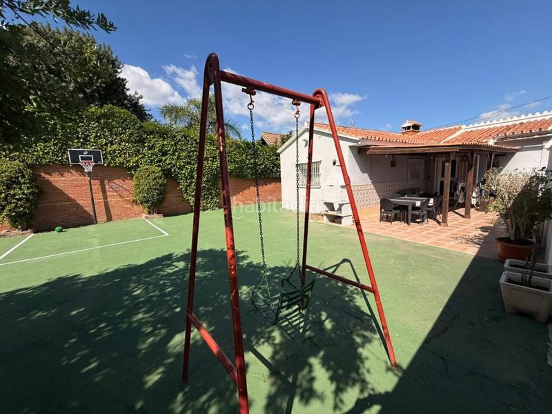 Foto 74bbc229-15cf-4347-ad58-bf0bebf6ee44. Rent chalet with fireplace heating parking pool in Alhaurín de la Torre